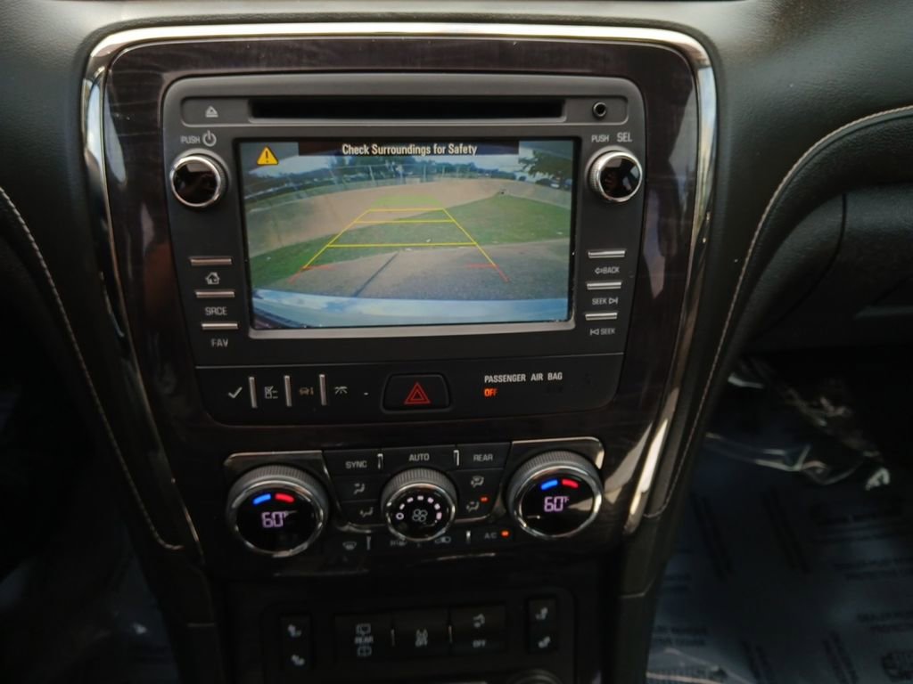 Used 2016 Buick Enclave Leather image 9
