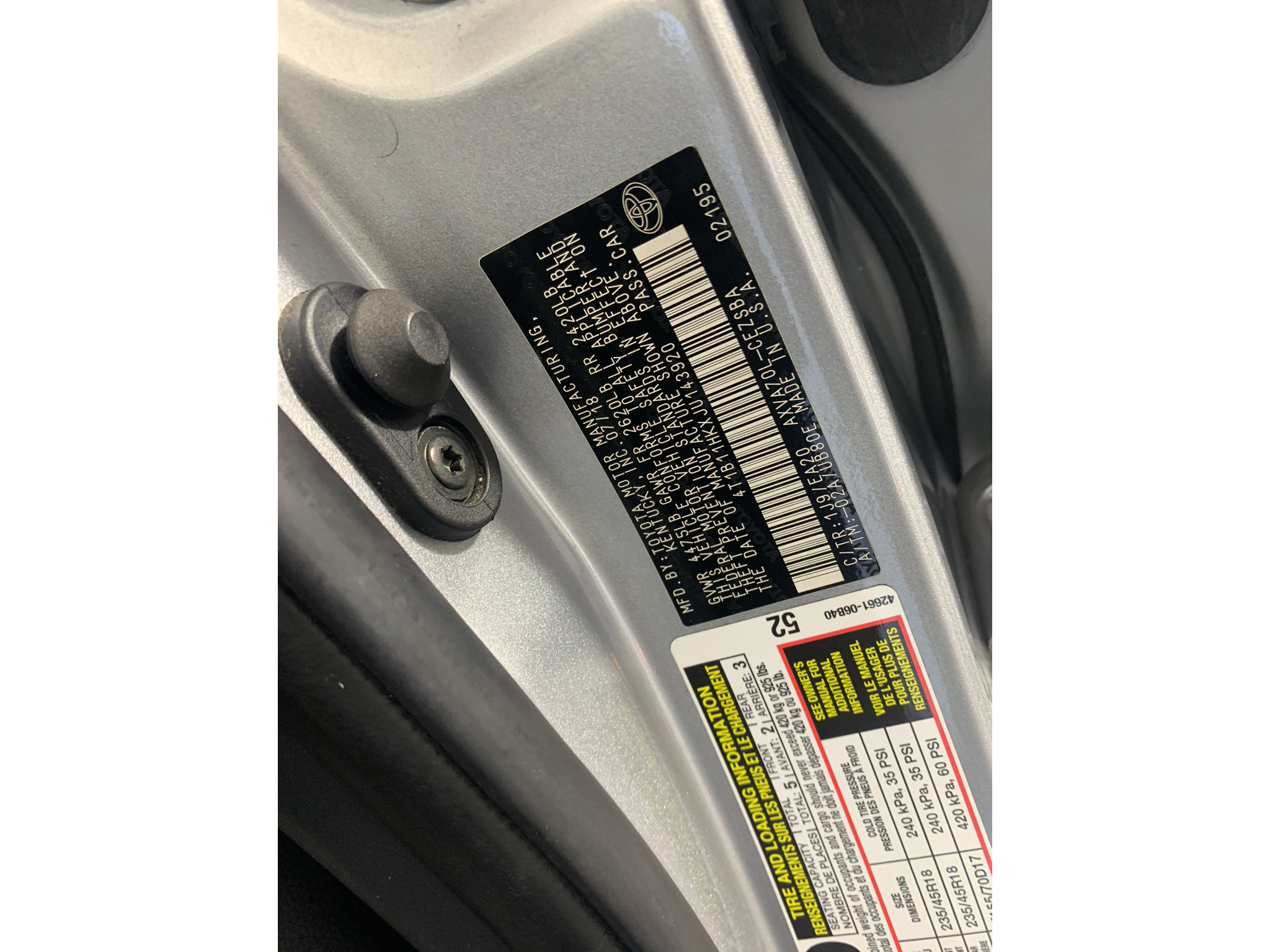 Used 2018 Toyota Camry SE FWD image 12