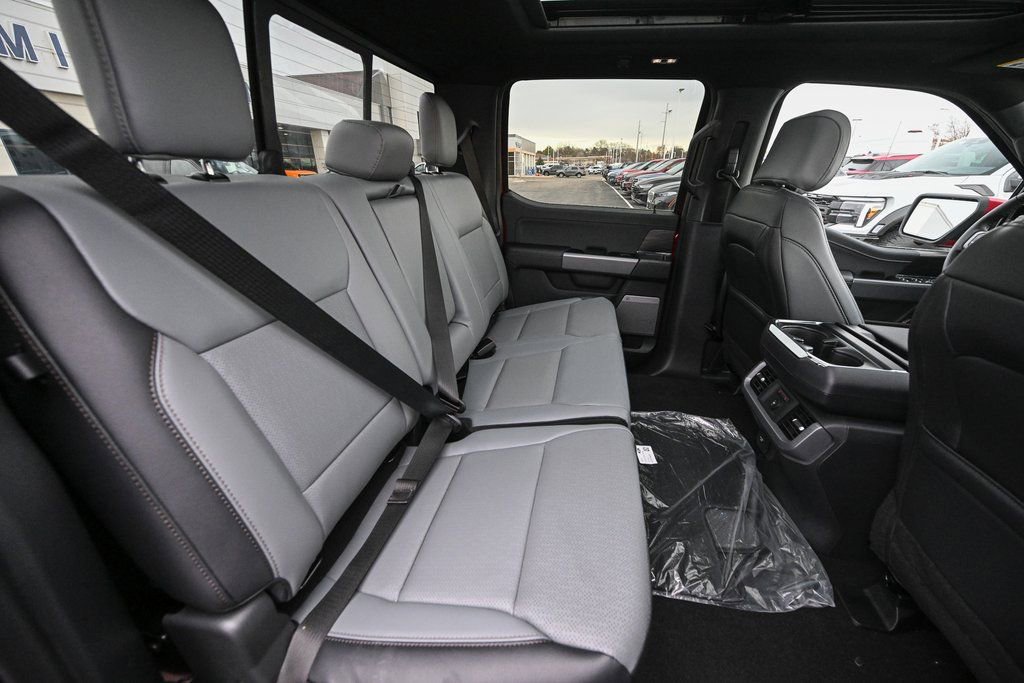 New 2025 Ford F150 Lightning Lariat image 23