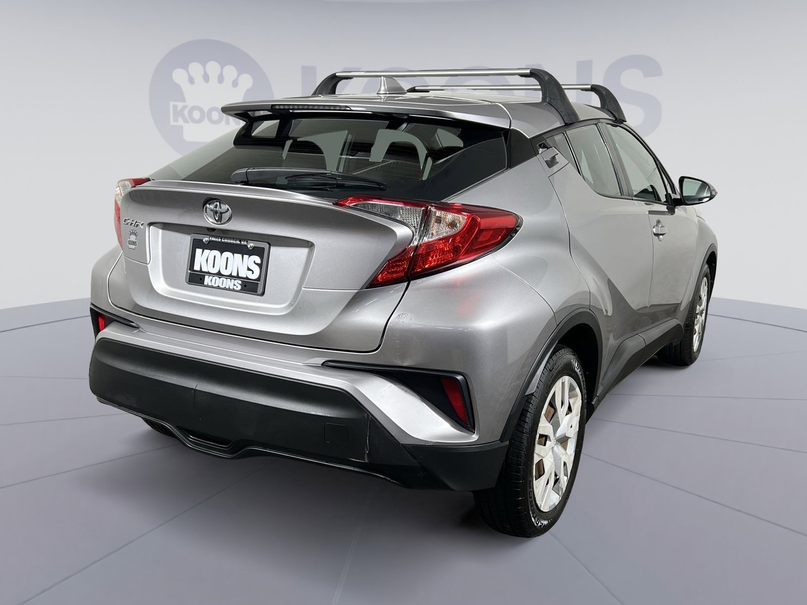 Used 2019 Toyota C-HR LE image 5