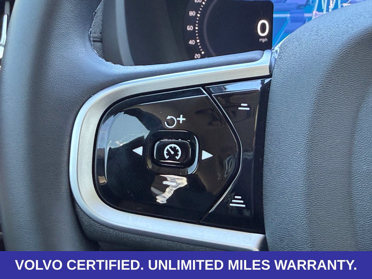 Certified 2026 Volvo XC90 B6 Plus AWD/4WD image 23