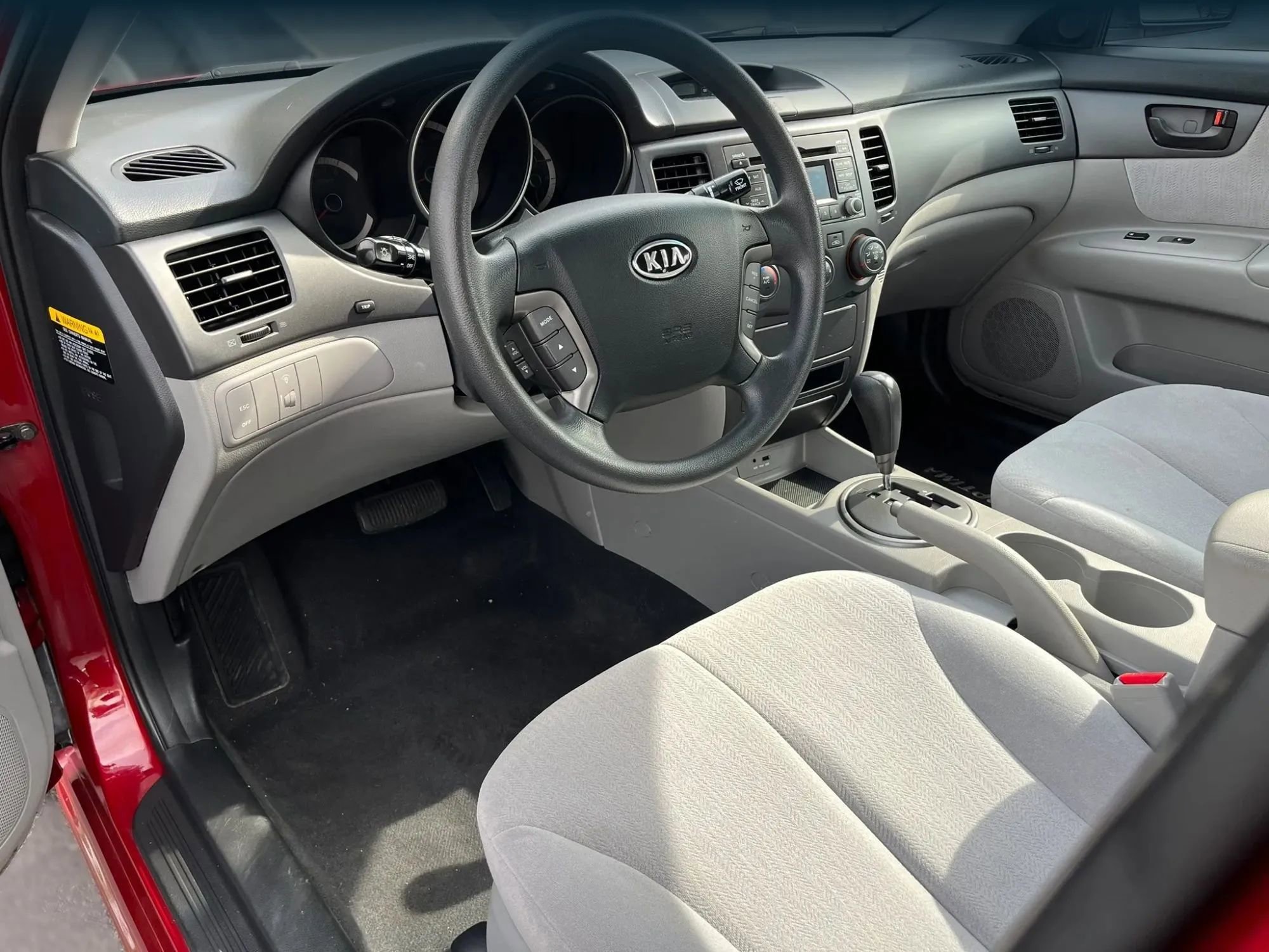 Used 2009 Kia Optima LX image 6