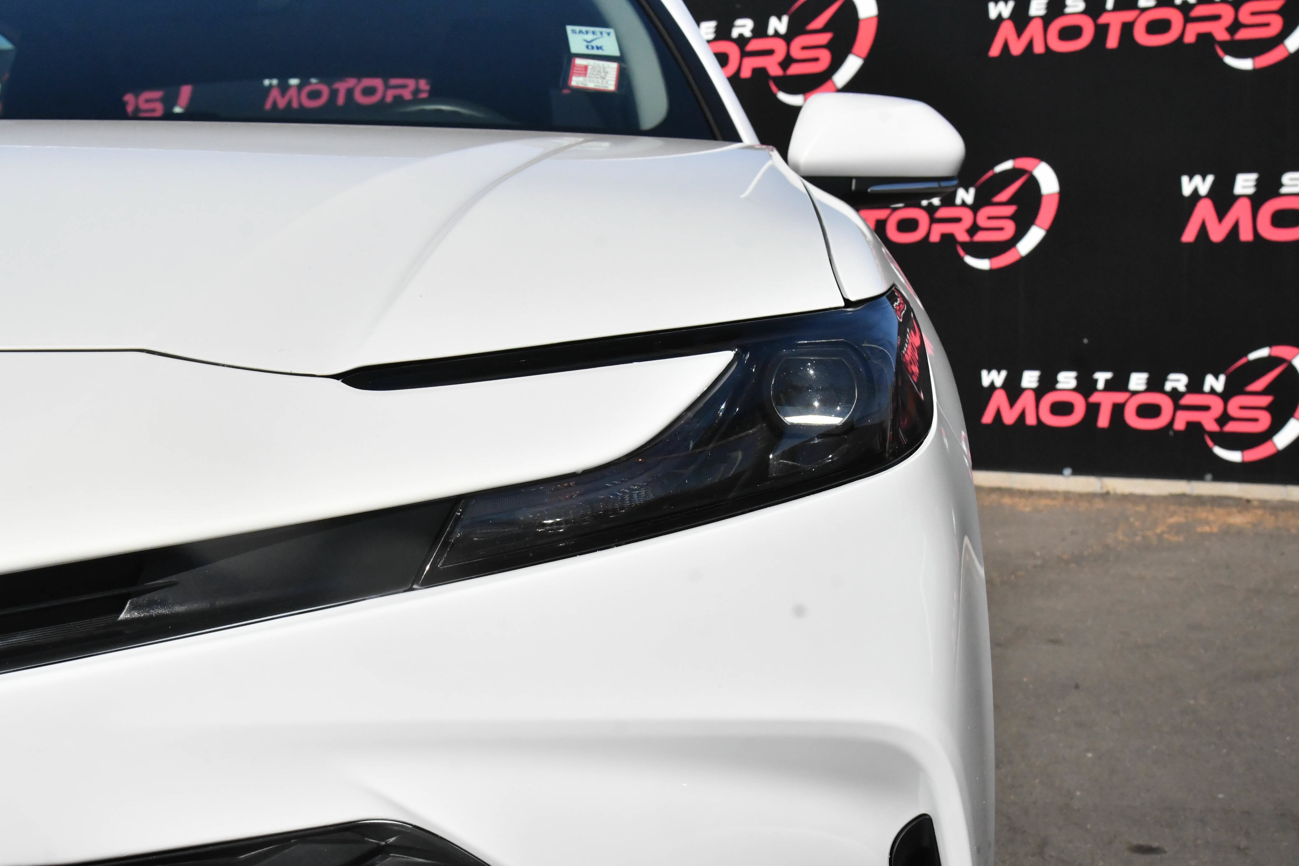 Used 2025 Toyota Camry LE FWD image 11