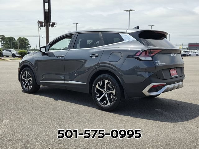 Used 2024 Kia Sportage EX FWD image 3