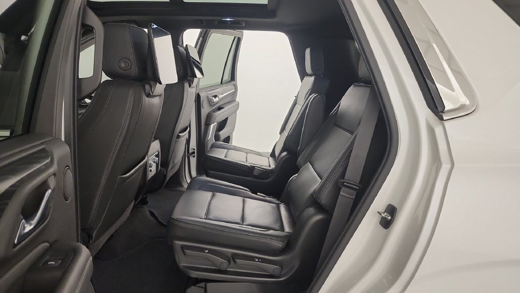 Used 2021 GMC Yukon Denali AWD/4WD image 15