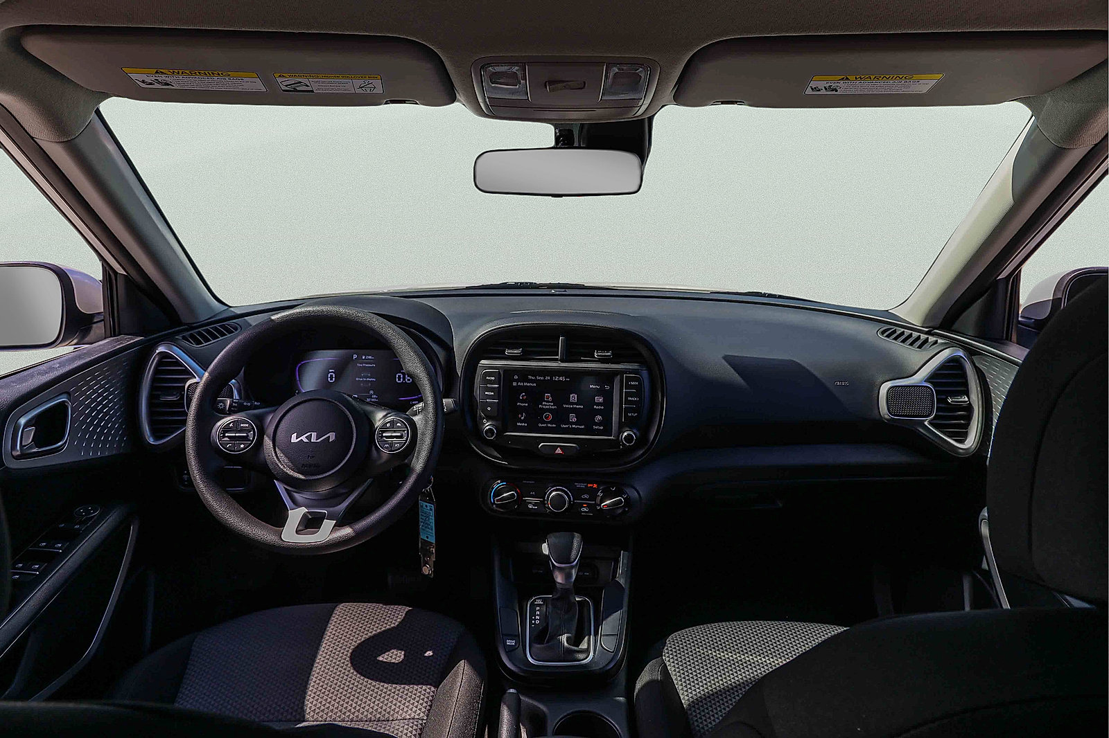Certified 2025 Kia Soul LX w/ LX Technology Package FWD image 20