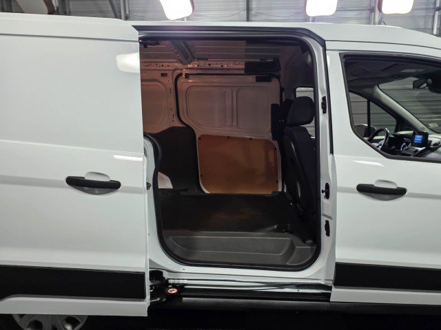 Used 2023 Ford Transit Connect XL image 11