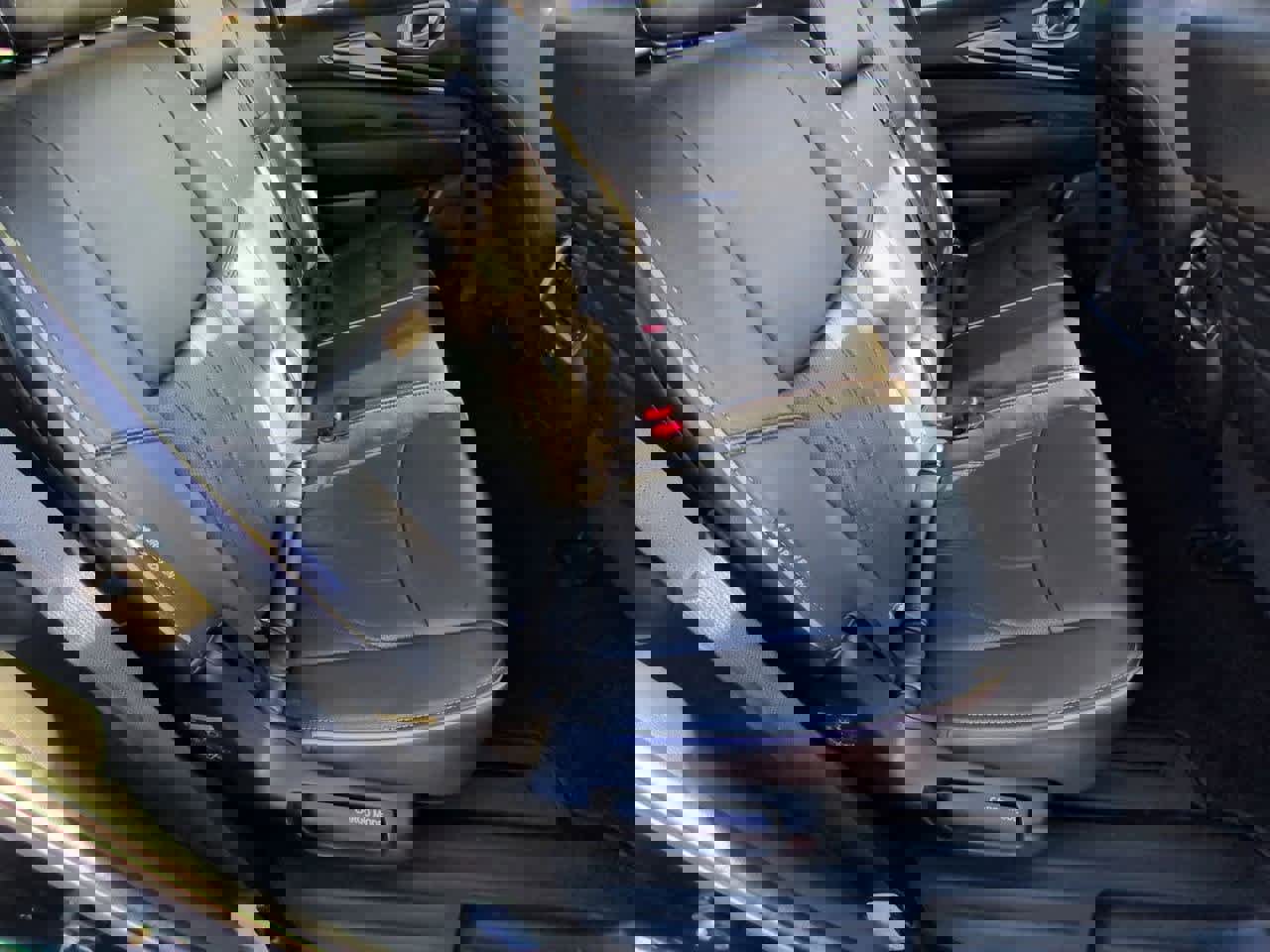 Used 2019 INFINITI QX60 Luxe w/ Essential Package image 21