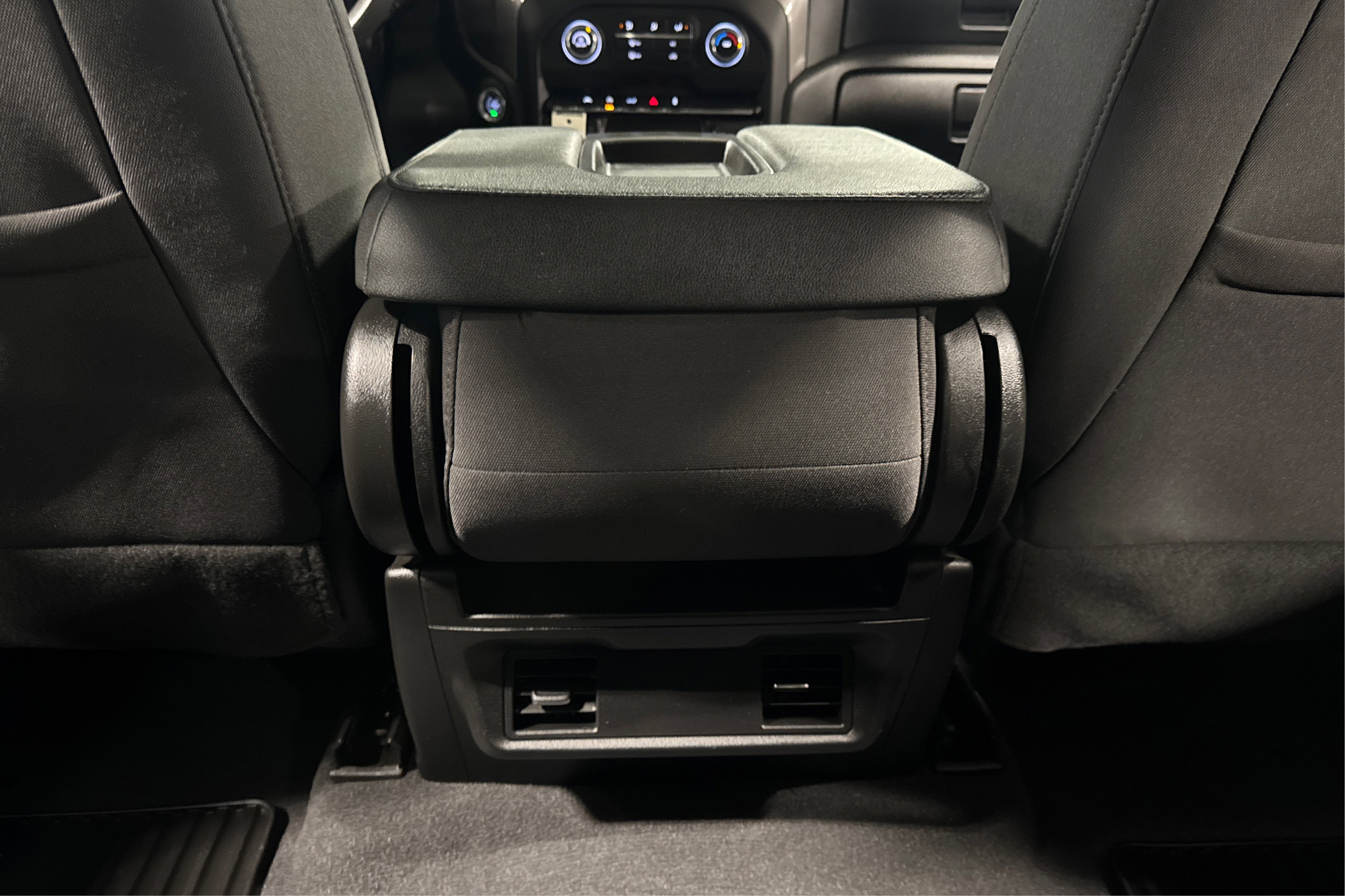 Used 2023 Chevrolet Silverado 1500 Custom image 34