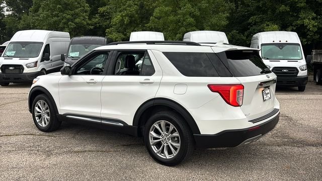 Used 2024 Ford Explorer XLT w/ Equipment Group 202A AWD/4WD image 5