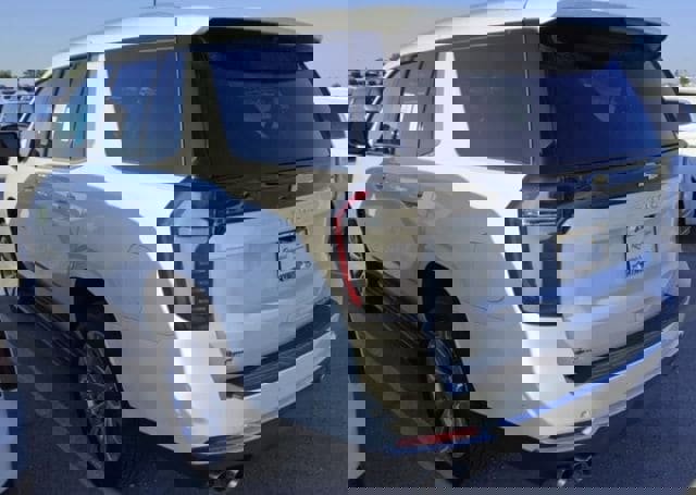 Used 2025 Chevrolet Tahoe Premier image 5