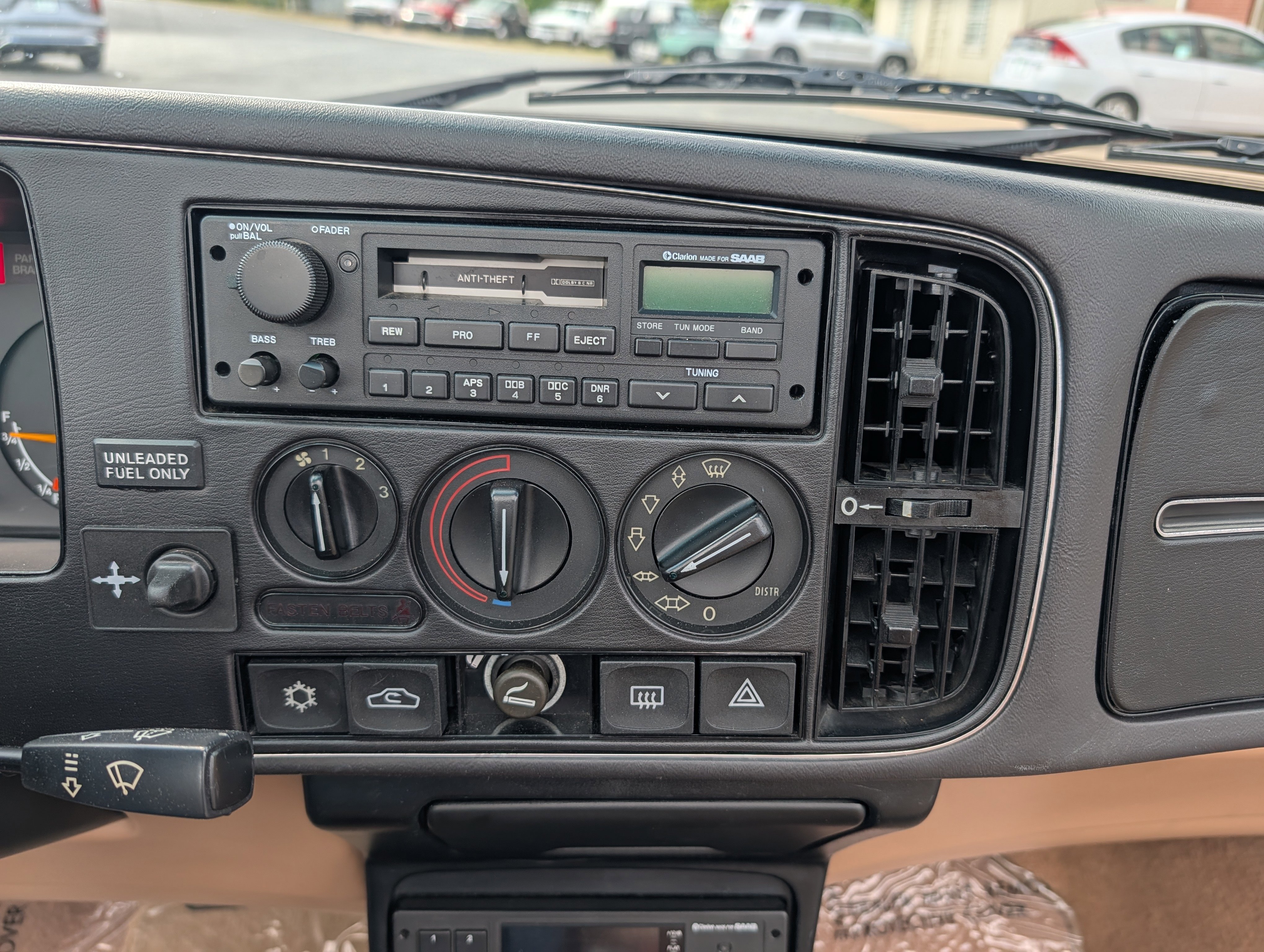 Used 1990 Saab 900 Turbo image 47