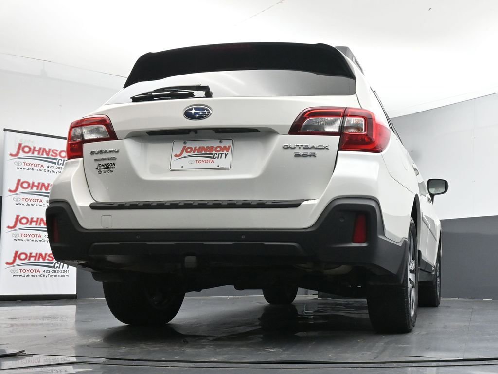 Used 2018 Subaru Outback 3.6R Limited image 37