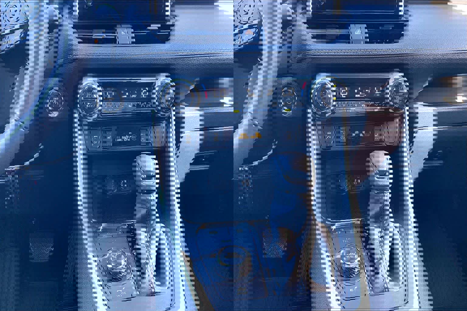 Certified 2025 Toyota RAV4 XLE w/ Convenience Package image 34