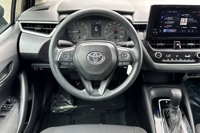 Used 2024 Toyota Corolla LE FWD image 16