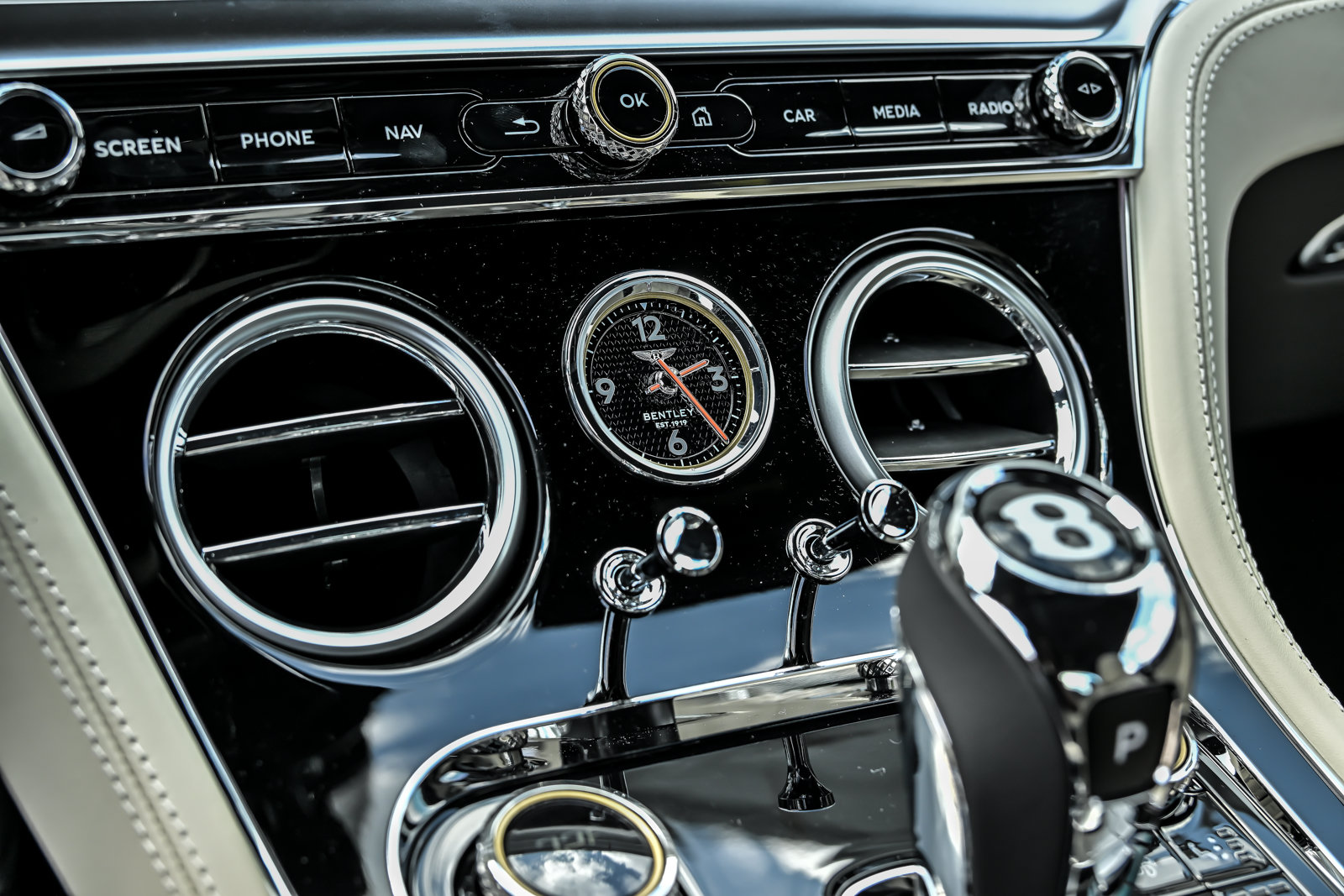 New 2026 Bentley Continental GT Azure AWD/4WD image 47