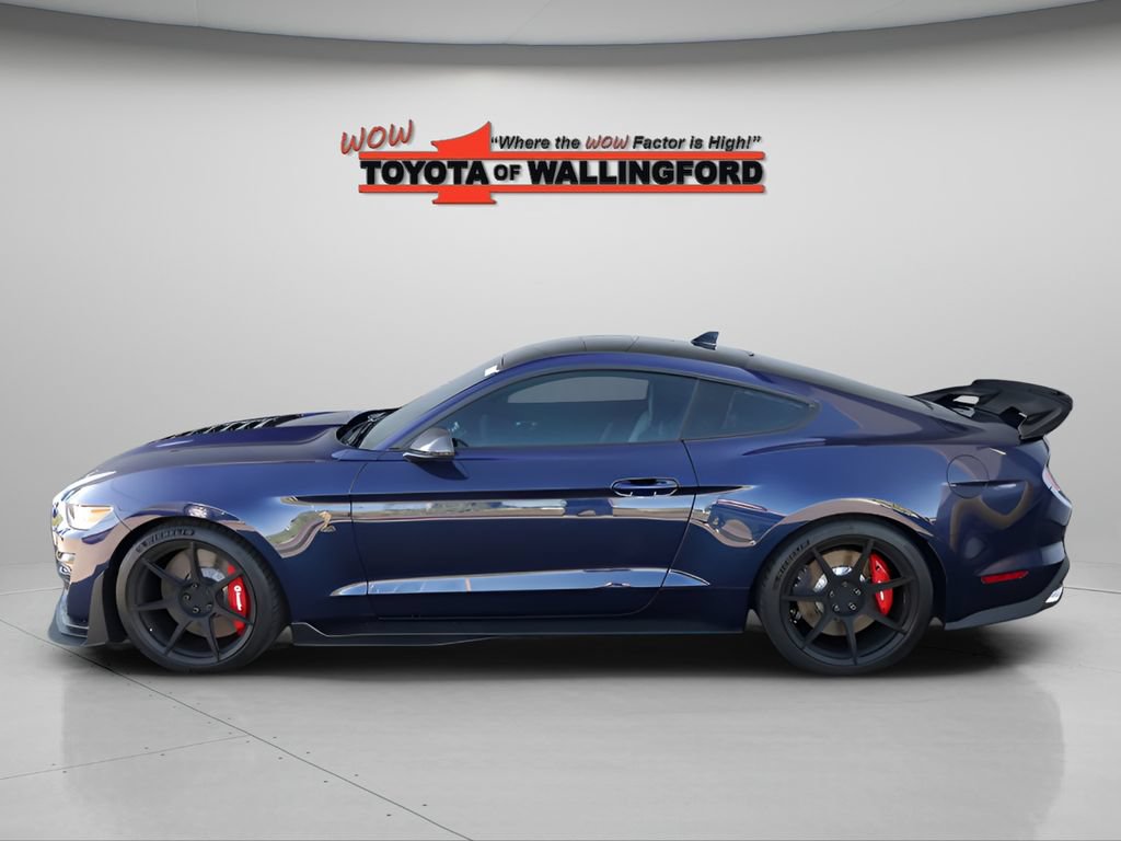 Used 2020 Ford Mustang Shelby GT500 w/ Technology Package RWD image 2