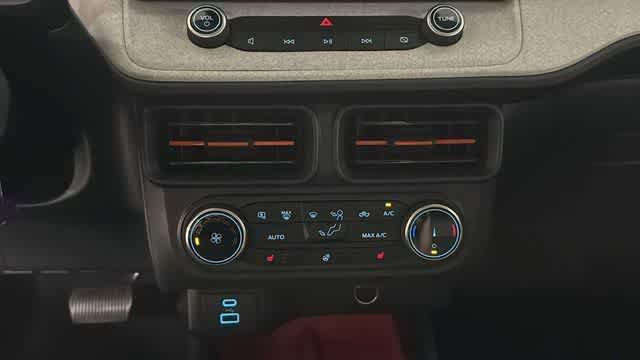 Used 2023 Ford Maverick XLT w/ XLT Luxury Package FWD image 21