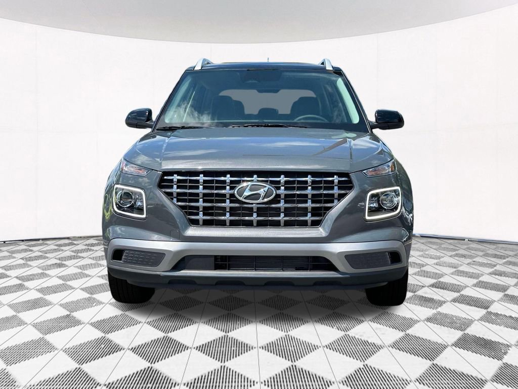 New 2025 Hyundai Venue Limited image 19