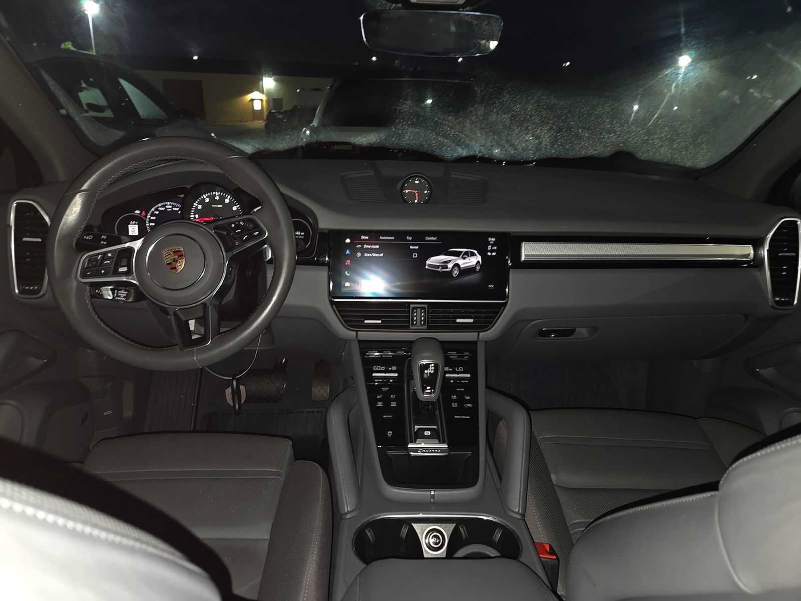 Used 2023 Porsche Cayenne Platinum Edition w/ Premium Package Plus AWD/4WD image 8