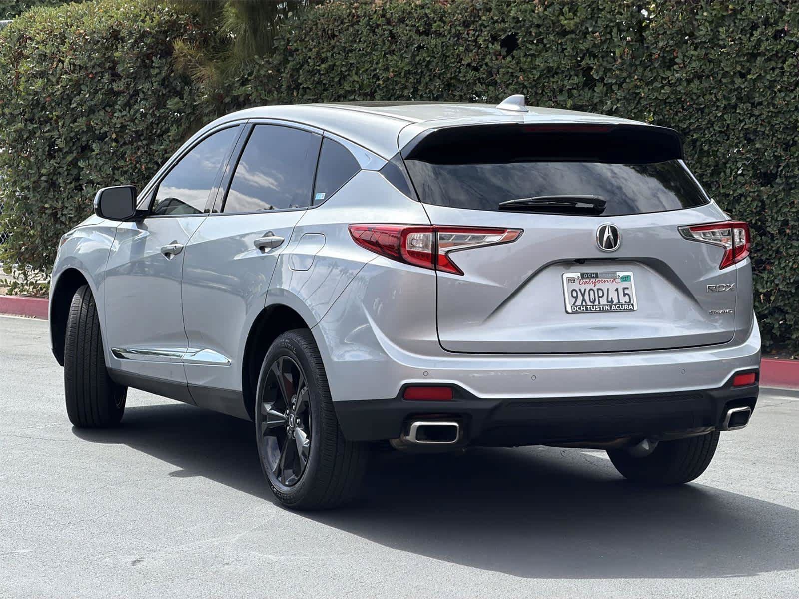 Used 2025 Acura RDX w/ Technology Package AWD/4WD image 5