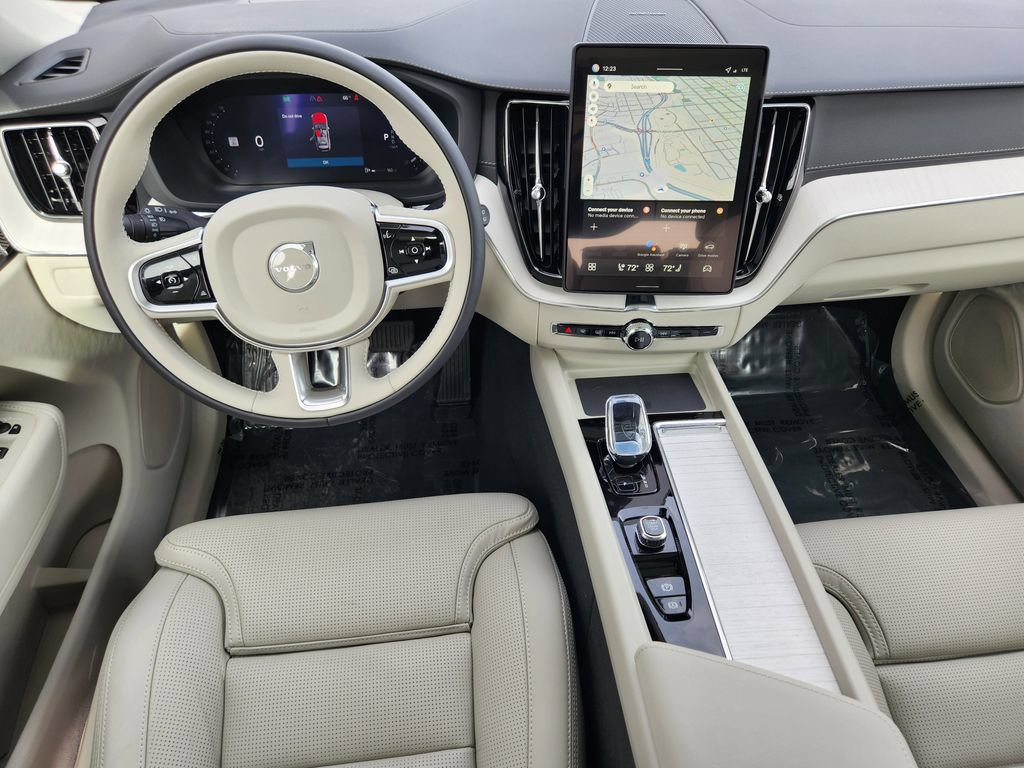 New 2026 Volvo XC60 B5 Ultra w/ Protection Package Premier AWD/4WD image 16