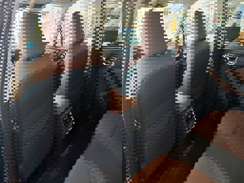 Used 2022 Subaru Forester Touring w/ Popular Package #3 image 13