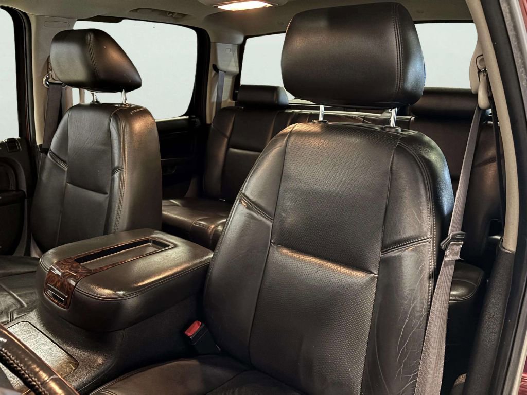 Used 2013 GMC Sierra 3500 Denali image 14