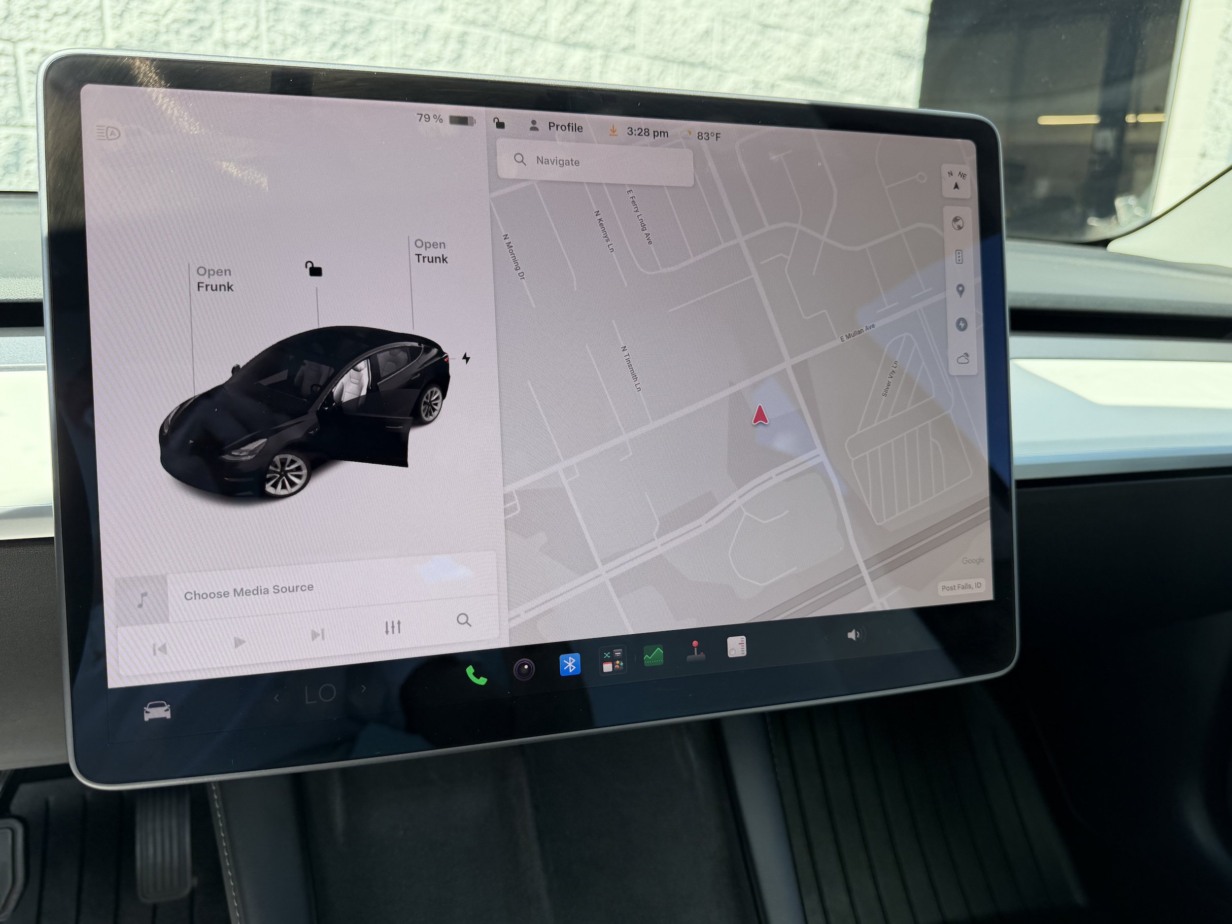 Used 2021 Tesla Model 3 Long Range AWD/4WD image 18