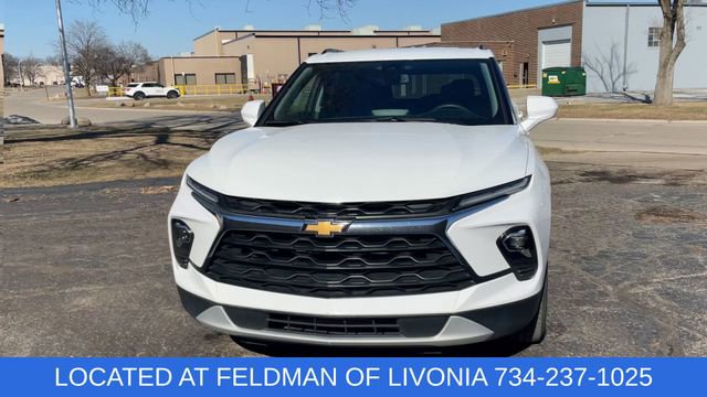 Certified 2024 Chevrolet Blazer LT w/ Convenience Package image 3