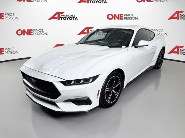 Used 2024 Ford Mustang Coupe RWD video 3