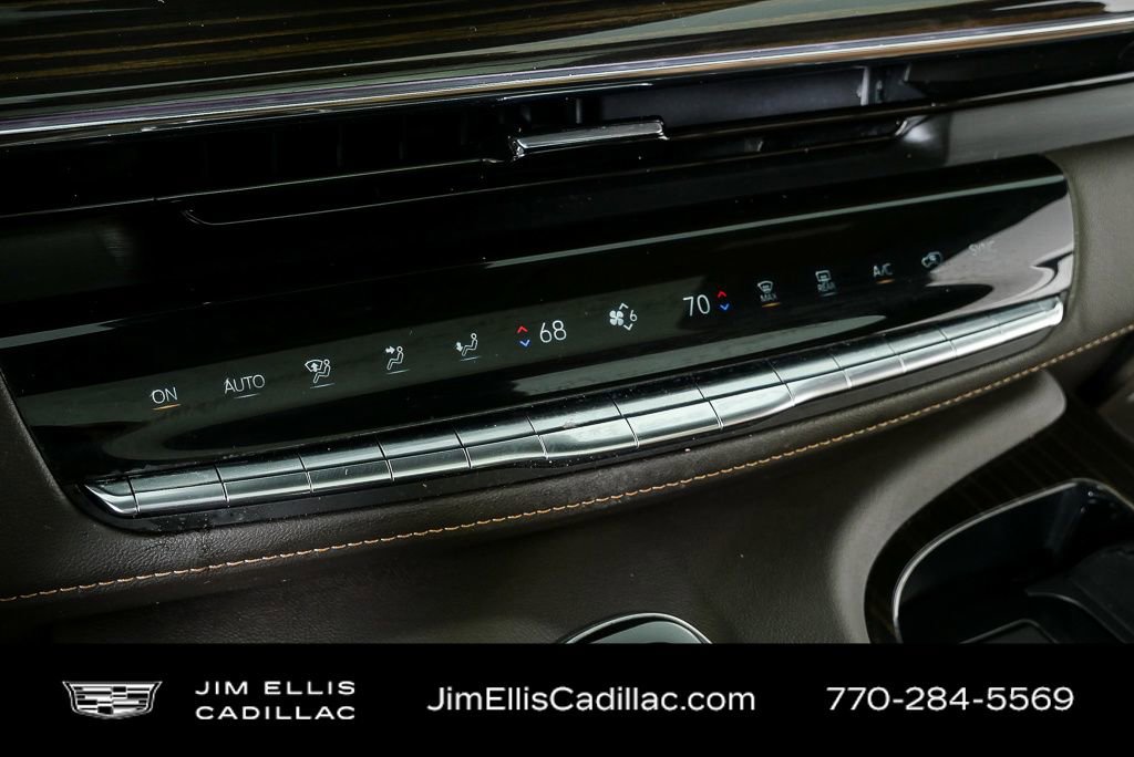 Used 2023 Cadillac Escalade Sport w/ LPO, ONYX Package image 18