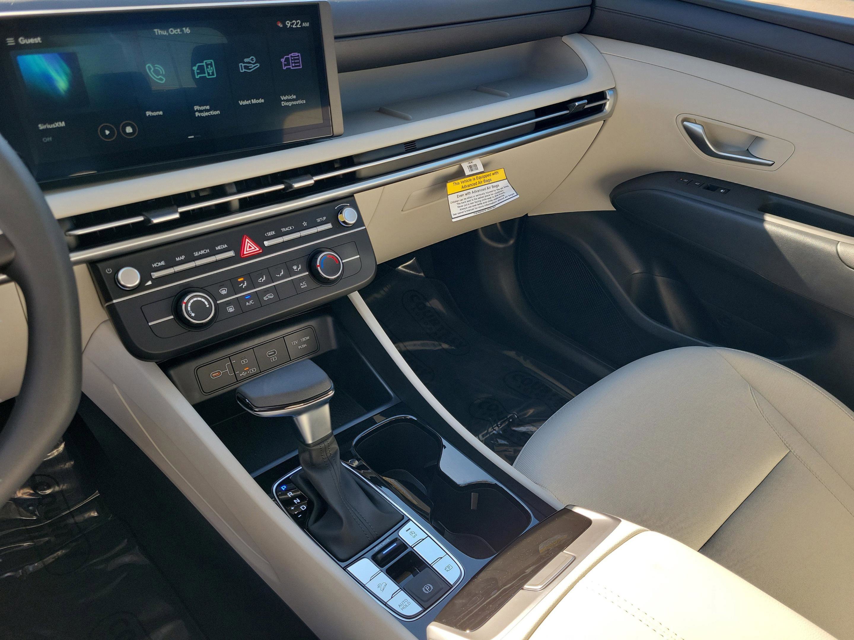 New 2026 Hyundai Tucson SE image 33