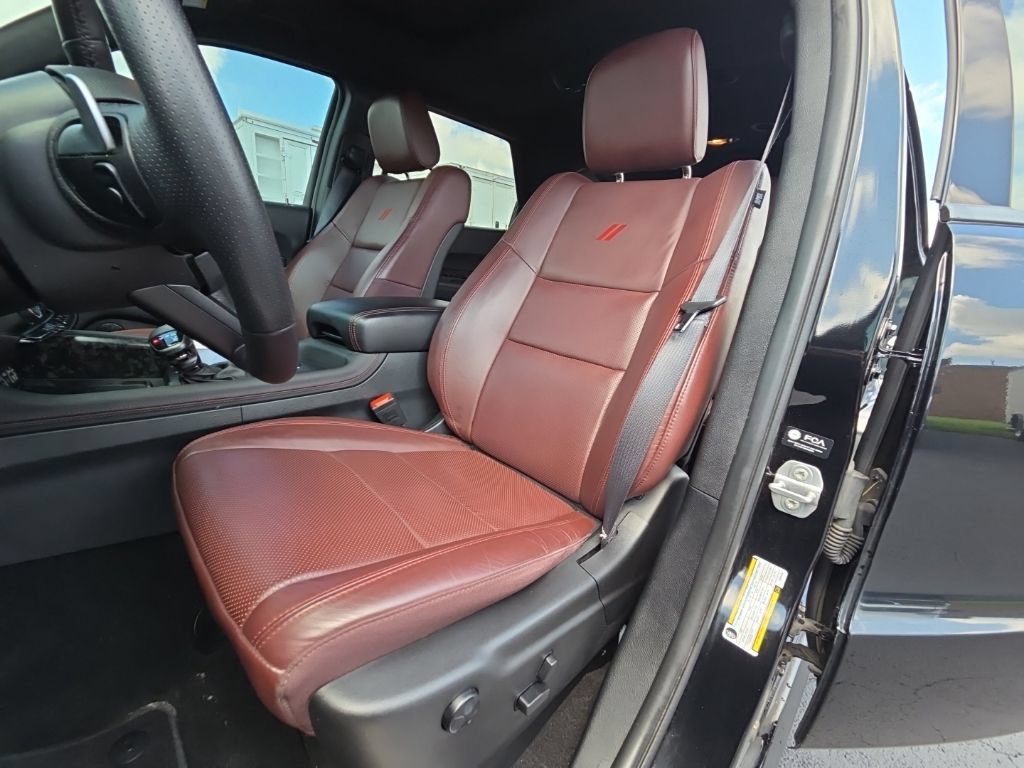 Used 2025 Dodge Durango R/T AWD/4WD image 29