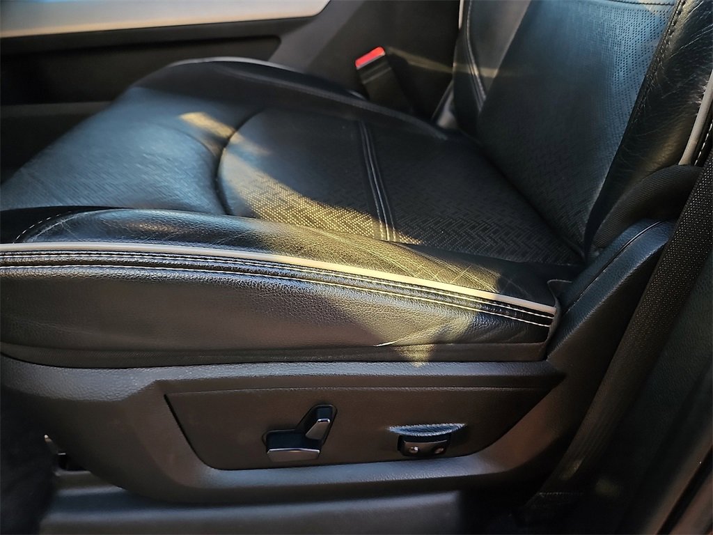 Used 2020 RAM 3500 Laramie image 24