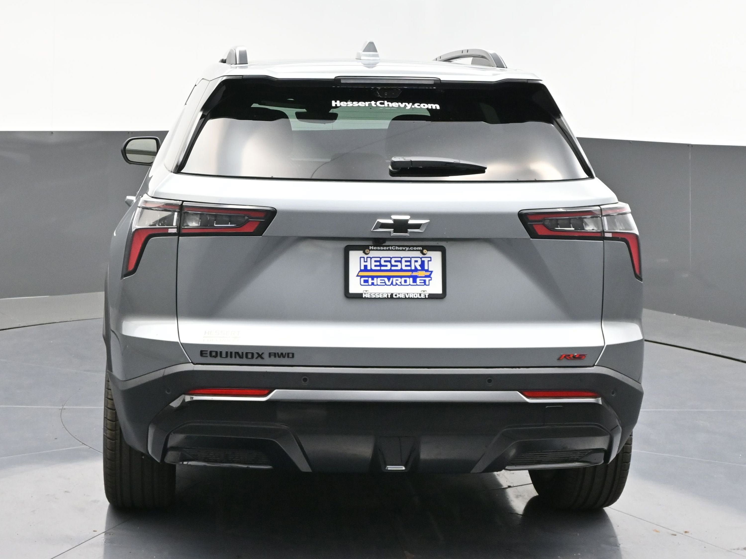 New 2026 Chevrolet Equinox RS w/ Safety and Technology Package AWD/4WD image 6