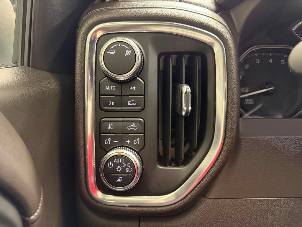 Used 2019 GMC Sierra 1500 SLT AWD/4WD image 17