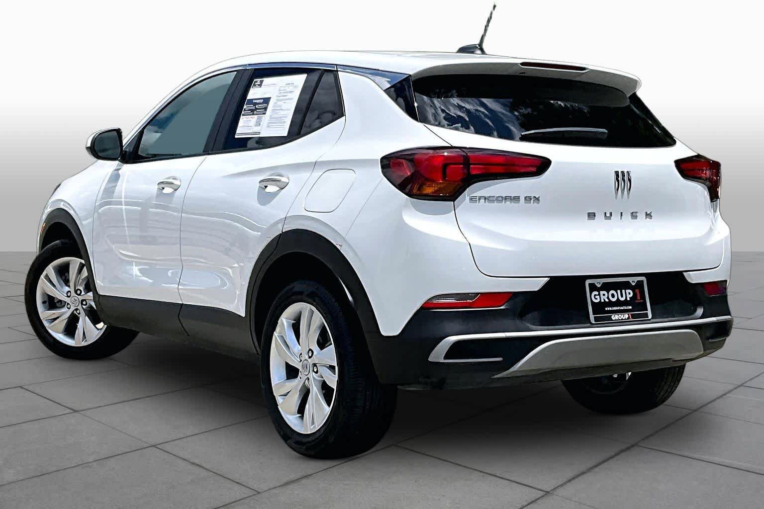 Used 2024 Buick Encore GX Preferred FWD image 11