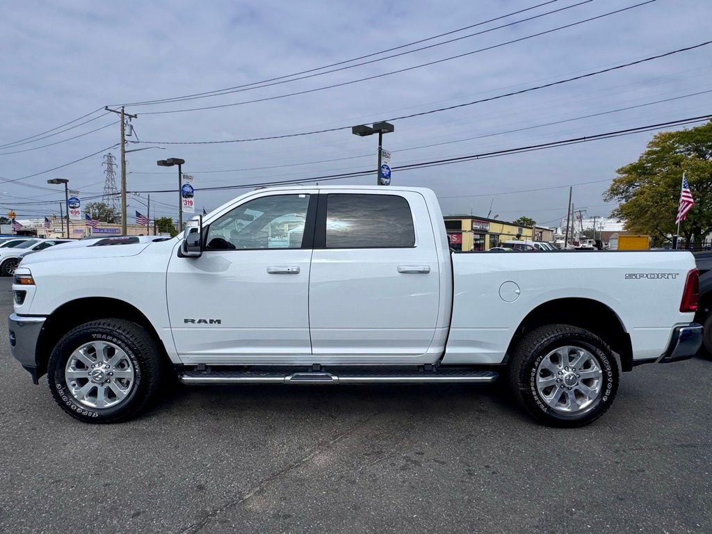 Used 2025 RAM 3500 Laramie w/ Sport Appearance Package image 4