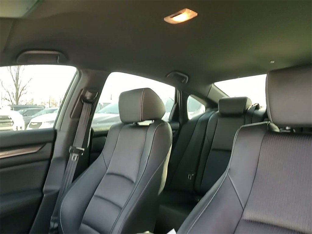 Used 2020 Honda Accord Sport image 18