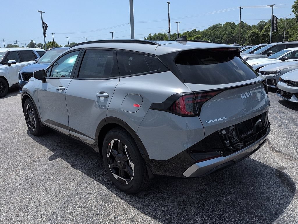 New 2026 Kia Sportage SX FWD image 5