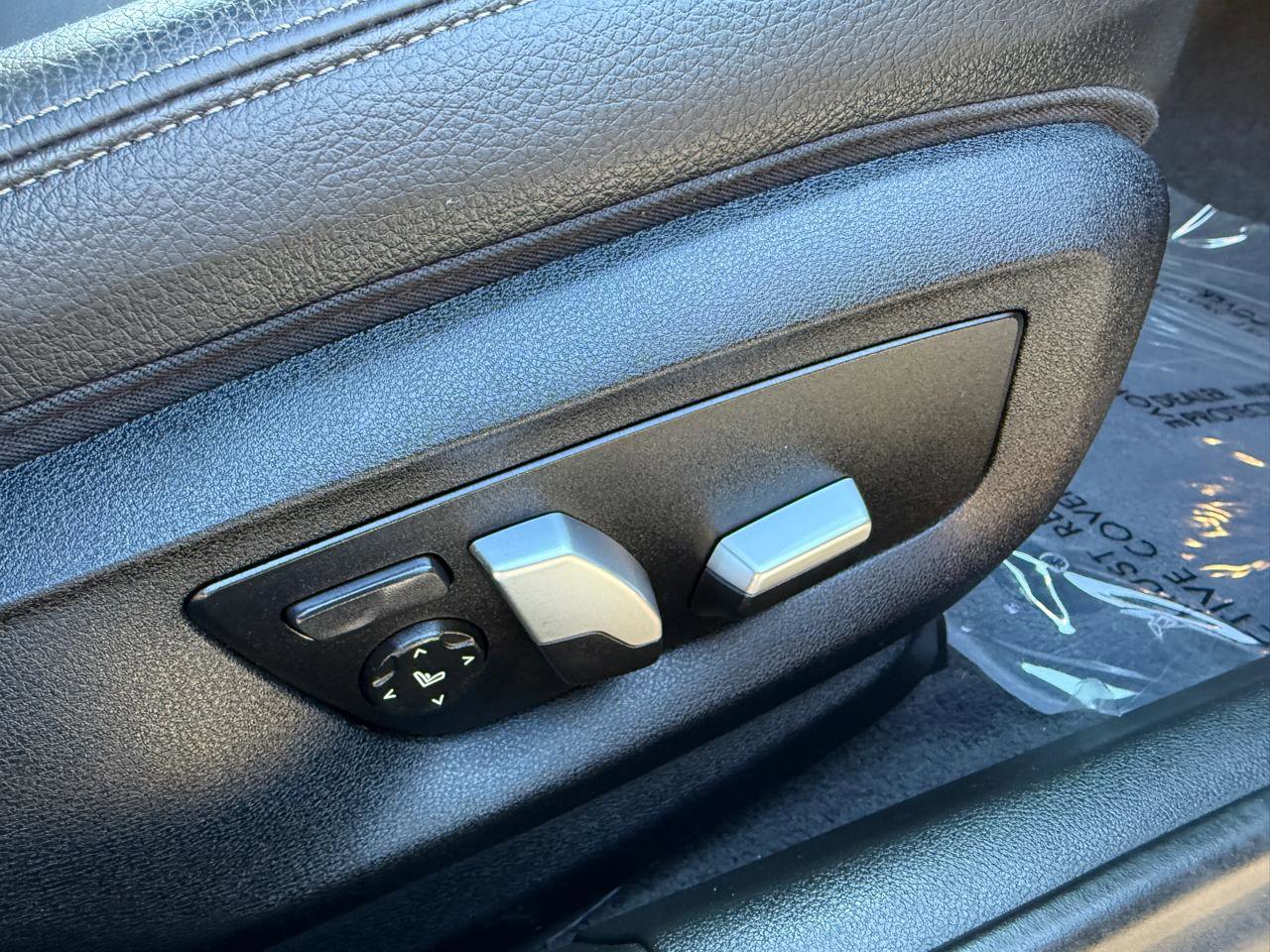 Used 2018 BMW 540i image 29