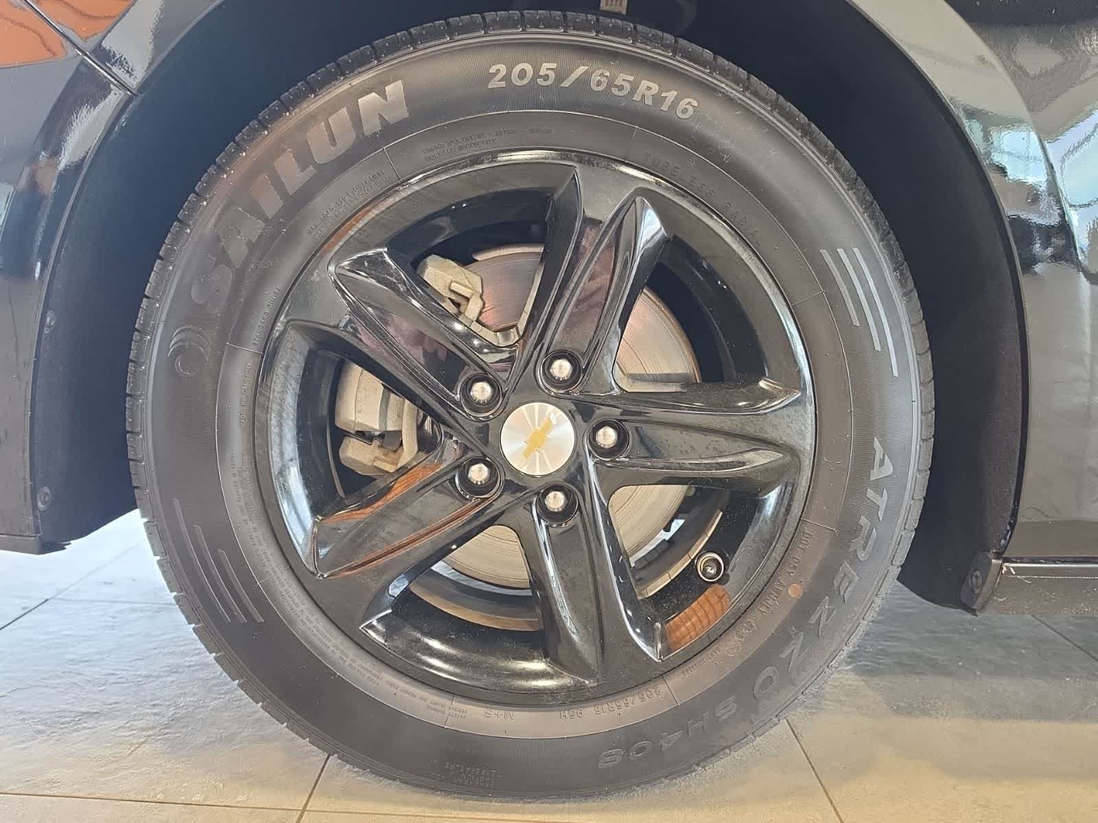 Used 2023 Chevrolet Malibu LT FWD image 13