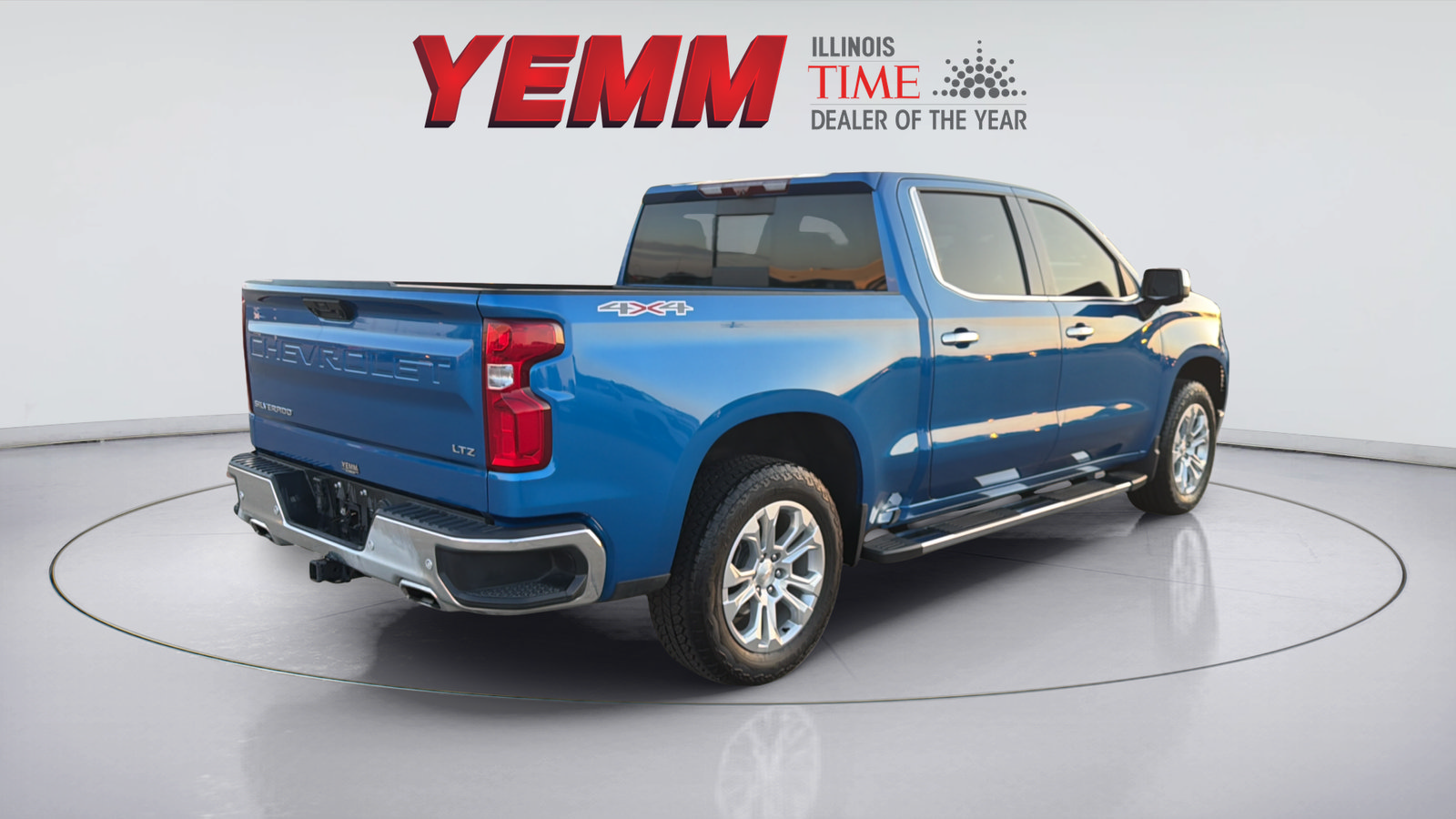 Used 2023 Chevrolet Silverado 1500 LTZ w/ LTZ Premium Package AWD/4WD image 8