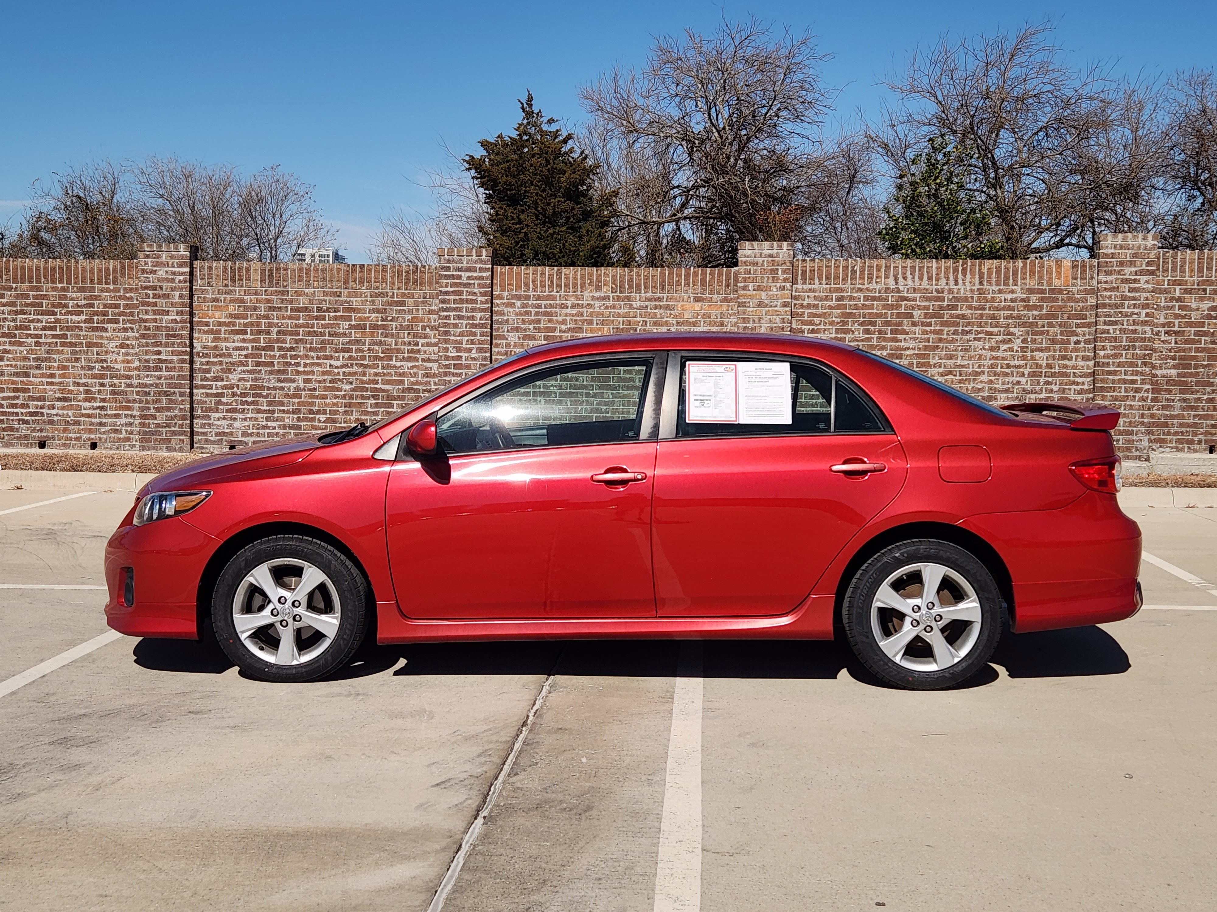 Used 2012 Toyota Corolla S image 5
