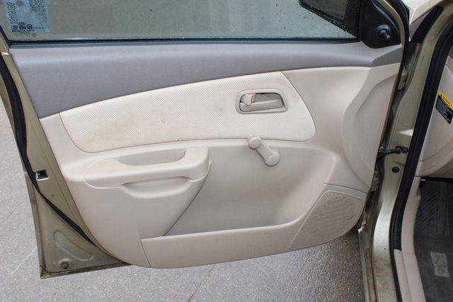 Used 2008 Kia Rio LX image 16