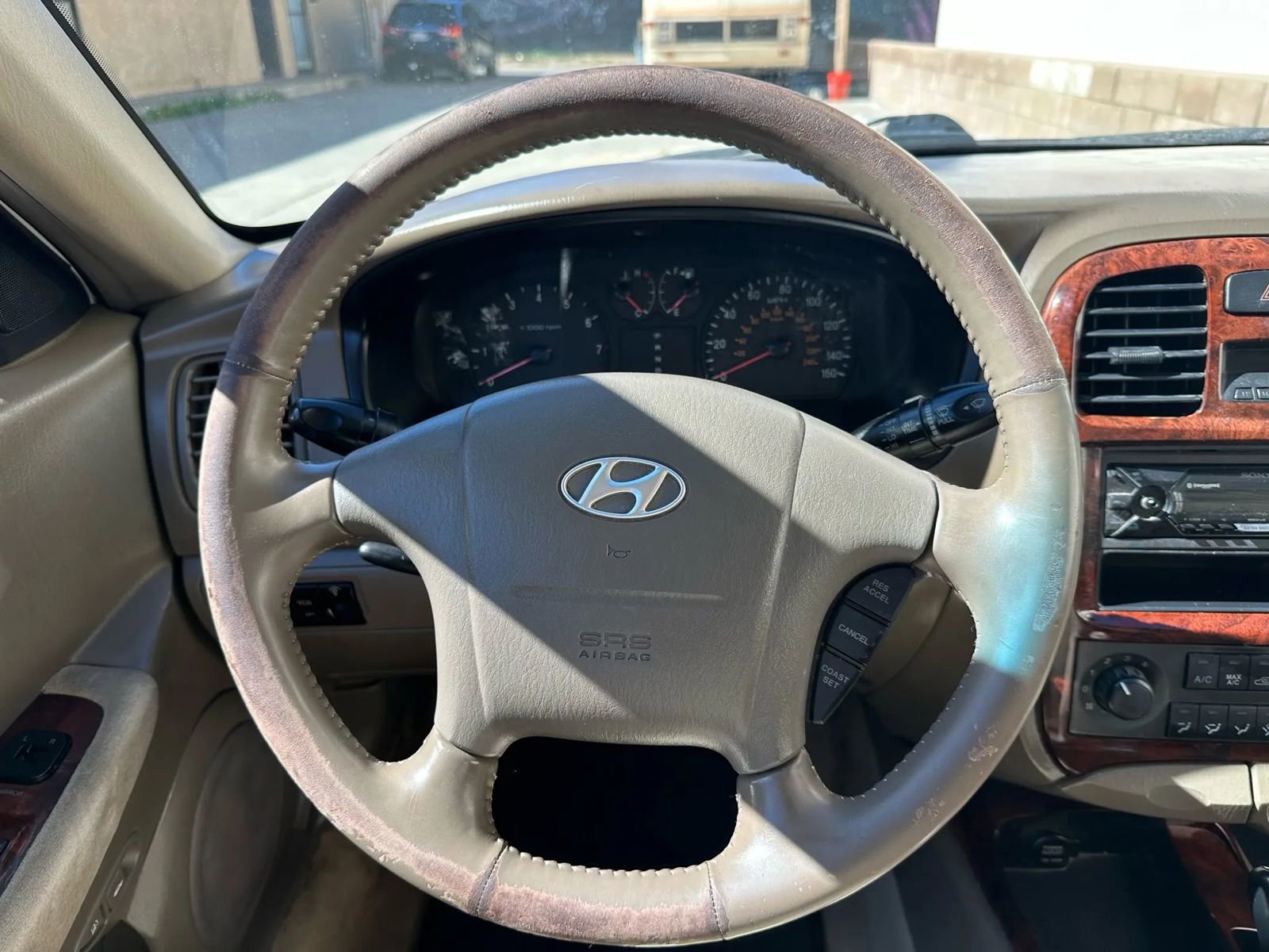 Used 2004 Hyundai Sonata GLS image 25