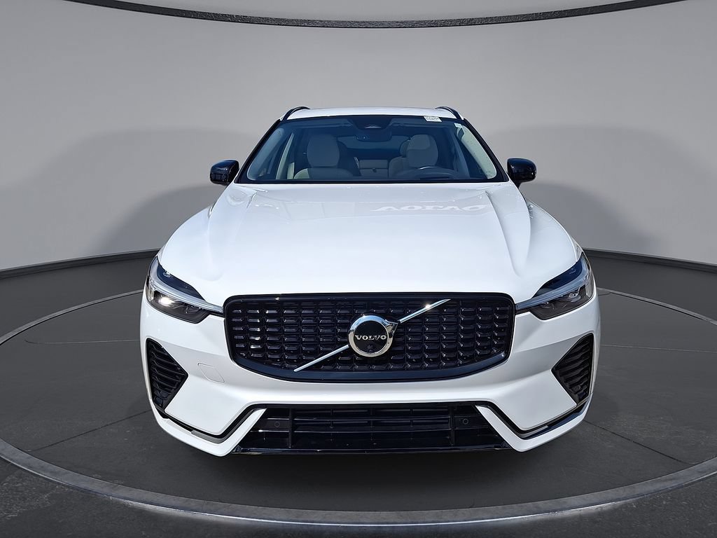 Used 2023 Volvo XC60 T8 Ultimate w/ Protection Package AWD/4WD image 35