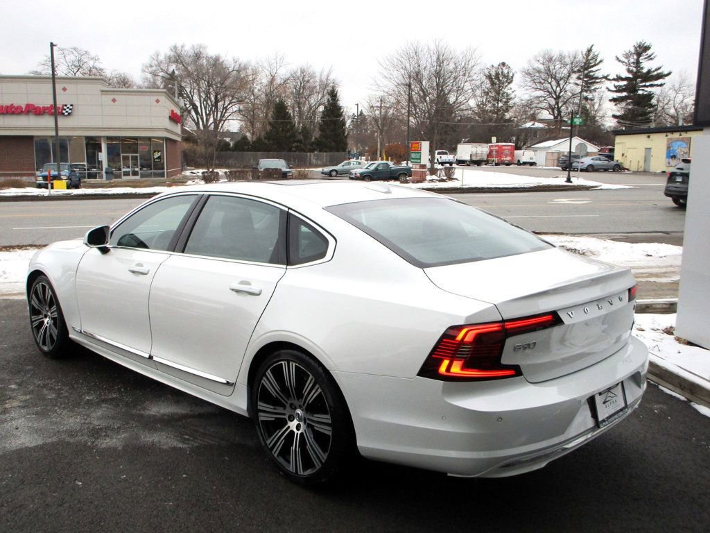 Used 2023 Volvo S90 B6 Plus w/ Protection Package Premier image 10