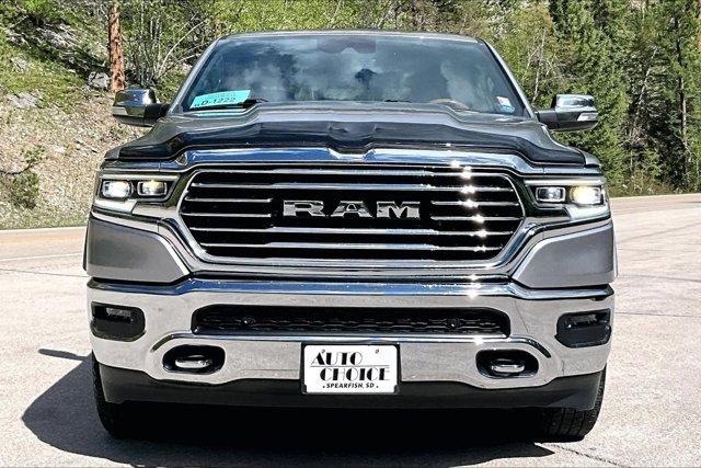 Used 2022 RAM 1500 Limited AWD/4WD image 2